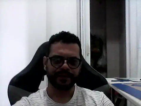 HornyBeachBoyBR online show from August 2026 01:46:01 PM