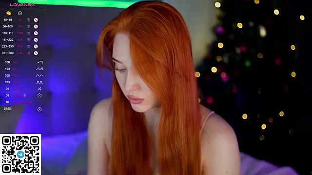 Snapshot of KleinGlif chatting on December 2024 09:09:02 AM KleinGlif online show from December 2024 09:09:02 AM