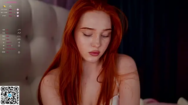 Snapshot of KleinGlif chatting on January 2025 09:02:01 AM KleinGlif online show from January 2025 09:02:01 AM