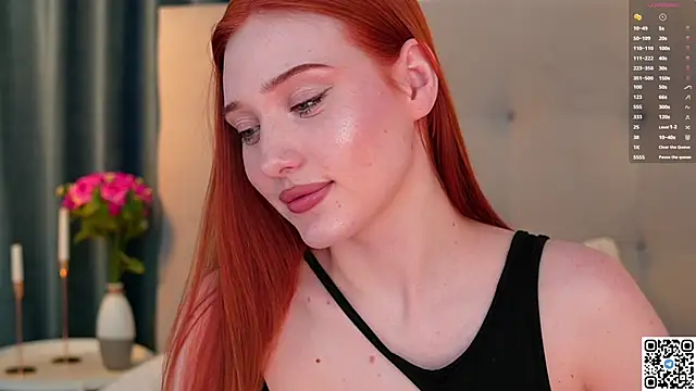 Snapshot of KleinGlif chatting on March 2025 09:14:01 AM KleinGlif online show from March 2025 09:14:01 AM