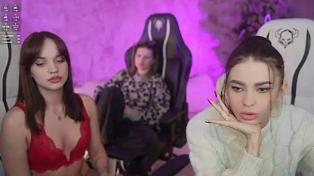 Snapshot of Brendi054 chatting on January 2025 02:44:01 PM Brendi054 online show from January 2025 02:44:01 PM