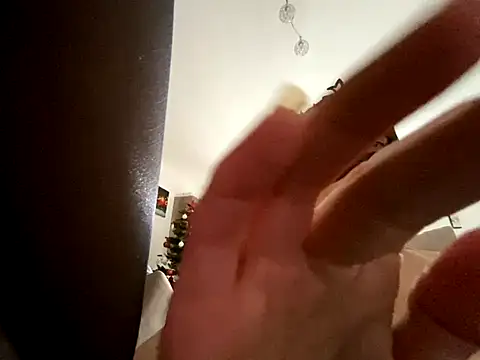 Snapshot of Marilou1983 chatting on December 2024 12:55:02 PM Marilou1983 online show from December 2024 12:55:02 PM