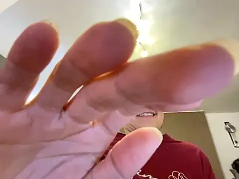 Snapshot of Marilou1983 chatting on February 2026 08:23:01 PM Marilou1983 online show from February 2026 08:23:01 PM