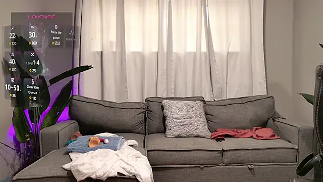 Snapshot of Mistress_Melissa chatting on March 2025 04:24:01 PM Mistress Melissa online show from March 2025 04:24:01 PM