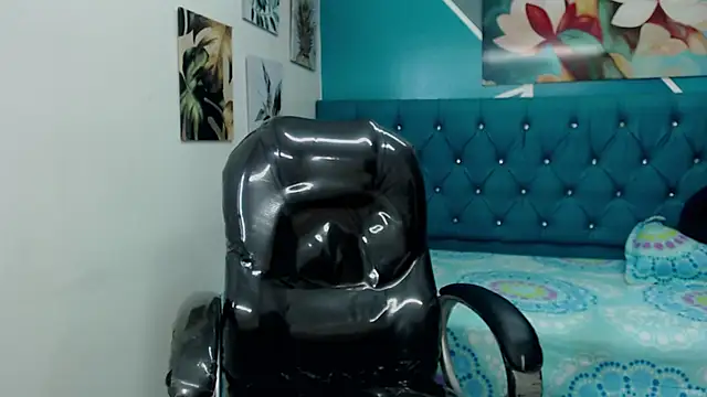 Noha scott online show from February 2025 10:45:01 PM