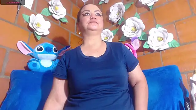 IngritBitch online show from May 2026 10:21:02 AM