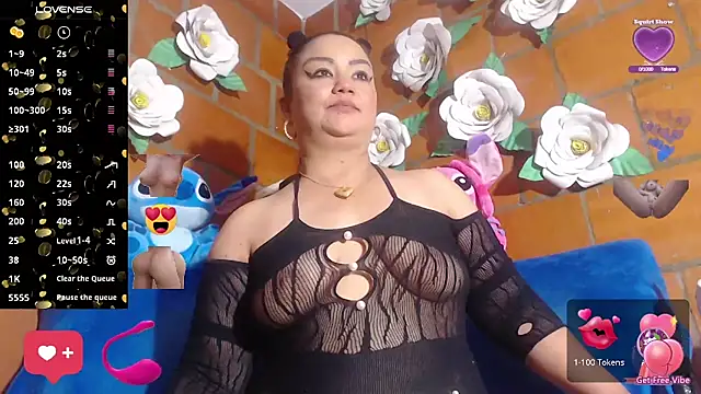 IngritBitch online show from May 2026 10:42:01 AM