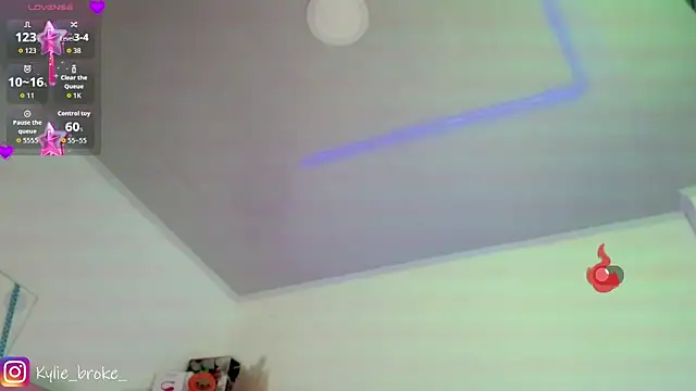 Kylie brokee online show from April 2026 02:27:02 AM