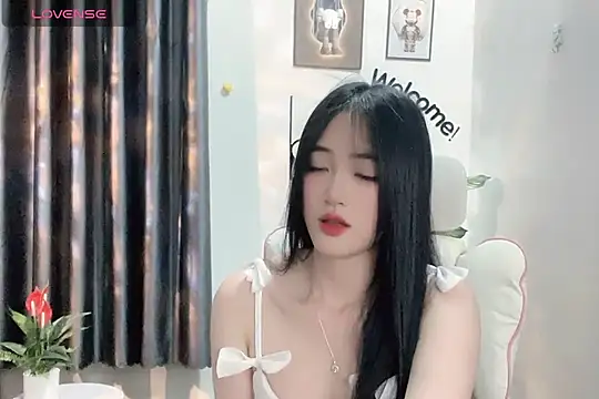 Snapshot of _Aimy_ chatting on January 2025 06:54:02 PM Aimy online show from January 2025 06:54:02 PM