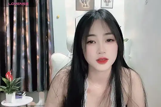 Snapshot of _Aimy_ chatting on January 2025 04:10:02 AM Aimy online show from January 2025 04:10:02 AM