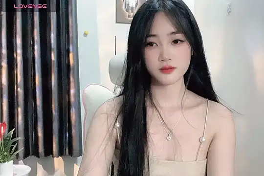 Snapshot of _Aimy_ chatting on January 2025 06:51:01 PM Aimy online show from January 2025 06:51:01 PM