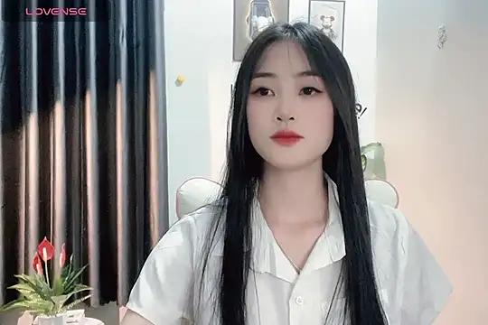 Snapshot of _Aimy_ chatting on January 2025 06:56:01 AM Aimy online show from January 2025 06:56:01 AM