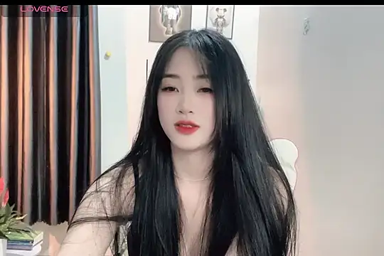 Snapshot of _Aimy_ chatting on February 2025 04:11:02 AM Aimy online show from February 2025 04:11:02 AM