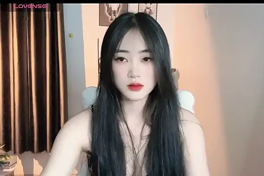 Snapshot of _Aimy_ chatting on February 2025 03:51:02 PM Aimy online show from February 2025 03:51:02 PM