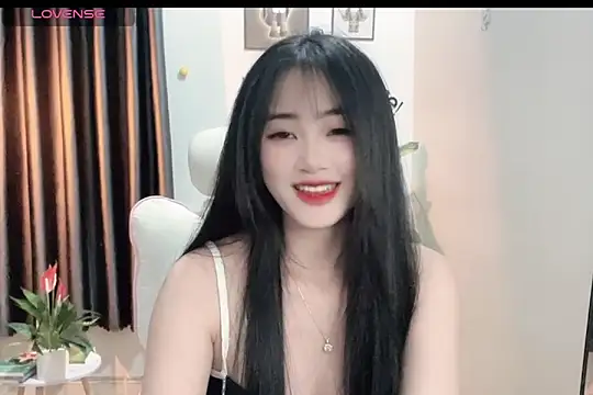 Snapshot of _Aimy_ chatting on February 2025 04:20:01 PM Aimy online show from February 2025 04:20:01 PM