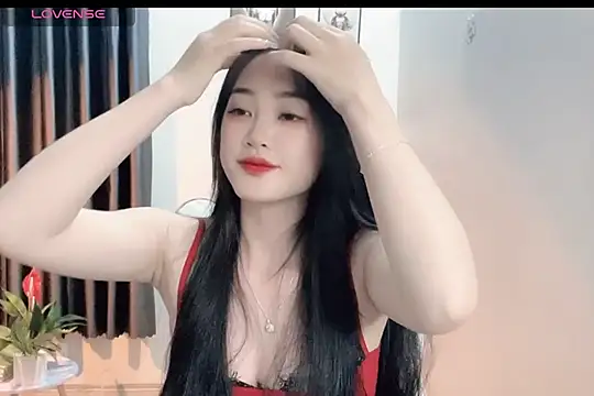 Snapshot of _Aimy_ chatting on February 2025 04:12:02 PM Aimy online show from February 2025 04:12:02 PM