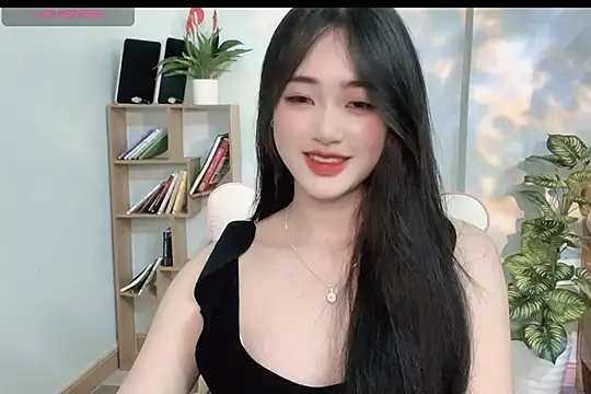 Snapshot of _Aimy_ chatting on March 2025 08:05:01 PM Aimy online show from March 2025 08:05:01 PM