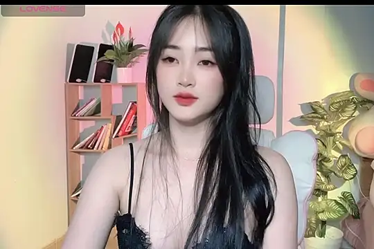 Snapshot of _Aimy_ chatting on March 2025 07:21:02 PM Aimy online show from March 2025 07:21:02 PM