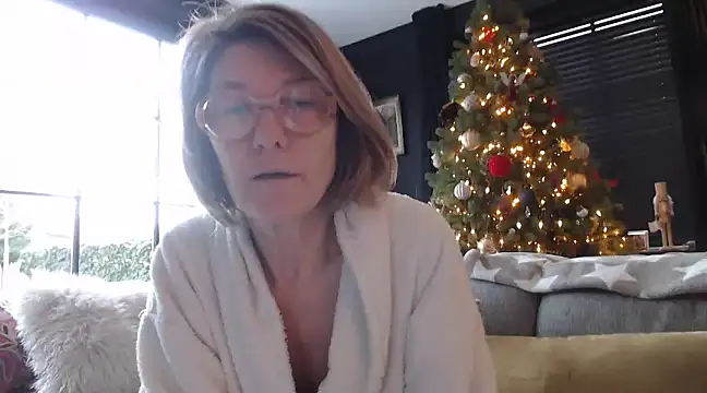 Snapshot of godinflower chatting on December 2024 09:24:02 AM godinflower online show from December 2024 09:24:02 AM