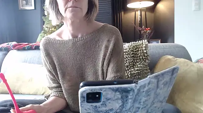 Snapshot of godinflower chatting on December 2024 10:12:02 AM godinflower online show from December 2024 10:12:02 AM