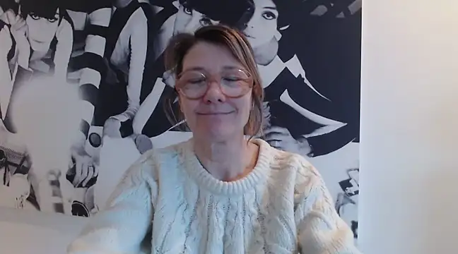 Snapshot of godinflower chatting on January 2025 03:33:02 PM godinflower online show from January 2025 03:33:02 PM