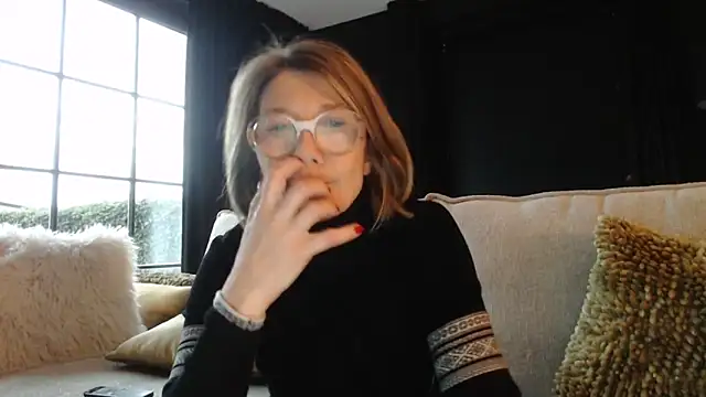 Snapshot of godinflower chatting on February 2025 04:55:01 PM godinflower online show from February 2025 04:55:01 PM