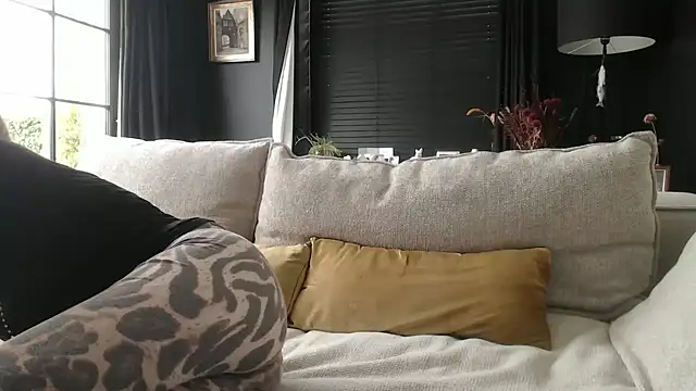 Snapshot of godinflower chatting on September 2025 07:30:01 AM godinflower online show from September 2025 07:30:01 AM