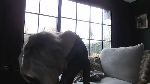 Snapshot of godinflower chatting on October 2025 08:55:02 AM godinflower online show from October 2025 08:55:02 AM