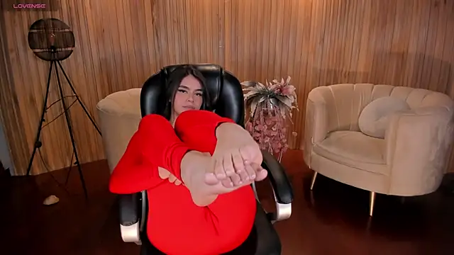 Snapshot of VeronicaCruz_ chatting on February 2025 11:48:02 PM VeronicaCruz online show from February 2025 11:48:02 PM