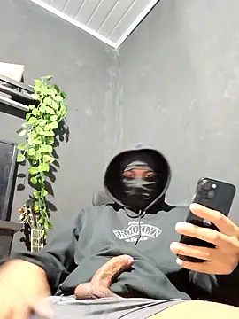 Snapshot of Brunildobcvt chatting on April 2026 07:47:02 AM Brunildobcvt online show from April 2026 07:47:02 AM