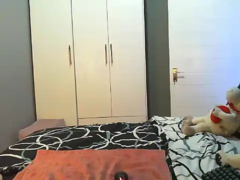 Sexylisa670 online show from April 2026 07:20:01 PM