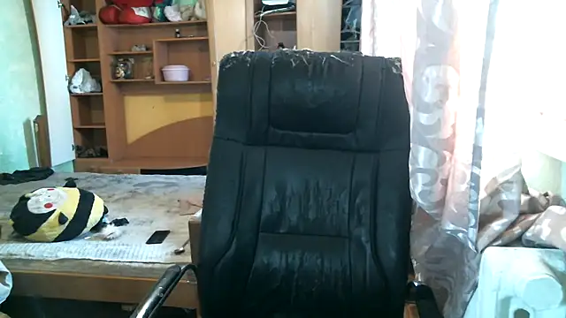 Snapshot of DennisXCaroll chatting on March 2026 07:16:02 AM DennisXCaroll online show from March 2026 07:16:02 AM