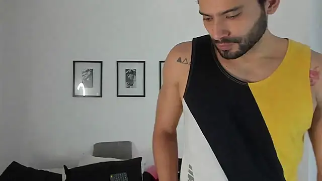 Dereck vega online show from September 2025 10:58:02 PM