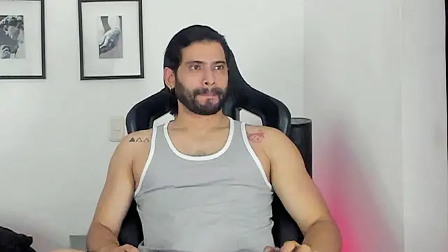 Snapshot of Dereck_vega chatting on July 2026 12:37:01 AM Dereck vega online show from July 2026 12:37:01 AM