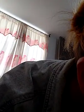 Nahiajhonson  online show from January 2026 09:29:01 PM