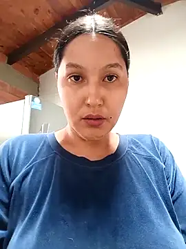 SamaraJay1 online show from May 2026 02:45:01 PM