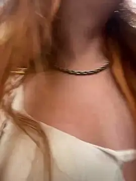 Cloew Marz online show from January 2025 09:34:01 PM