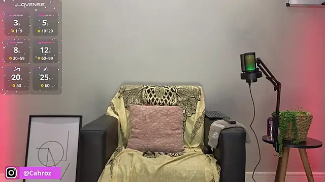 Brownfitbabyy online show from December 2024 11:29:01 PM