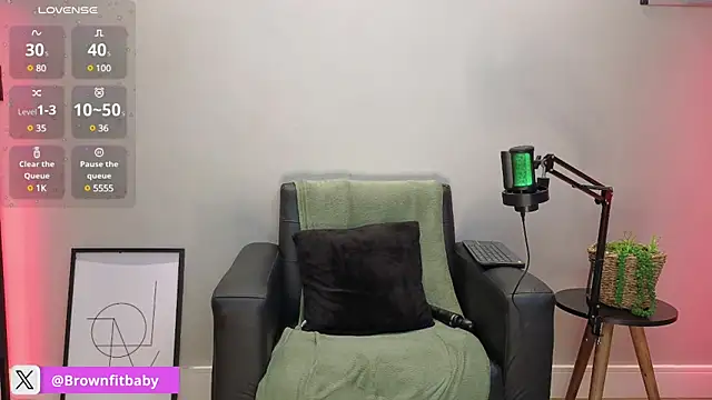 Brownfitbabyy online show from January 2025 10:30:02 PM