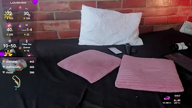 crystalvazquez online show from February 2025 04:25:01 PM