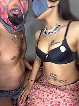 Snapshot of Suhu_love chatting on February 2025 06:29:02 PM Suhu love online show from February 2025 06:29:02 PM