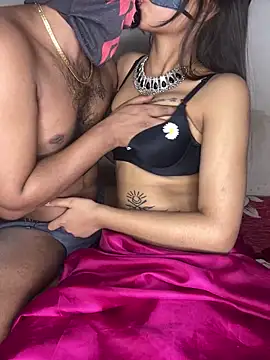 Snapshot of Suhu_love chatting on February 2025 07:19:02 PM Suhu love online show from February 2025 07:19:02 PM