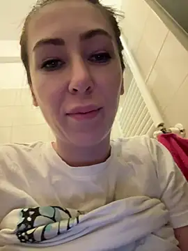 RaquelleDevon online show from February 2025 10:15:01 PM