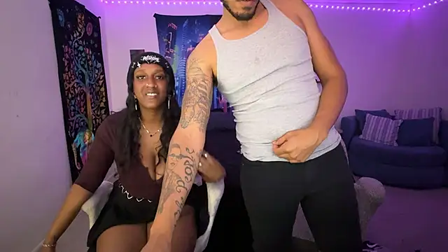 Snapshot of BlackBunny0222 chatting on January 2025 10:41:02 PM BlackBunny0222 online show from January 2025 10:41:02 PM