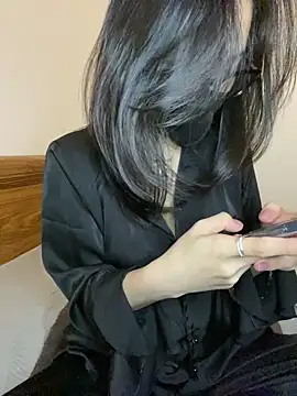 Snapshot of Lilisa_miu chatting on February 2025 03:52:01 PM Lilisa miu online show from February 2025 03:52:01 PM