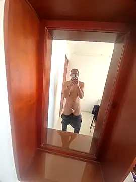 Juan2323hot online show from September 2025 03:16:02 PM