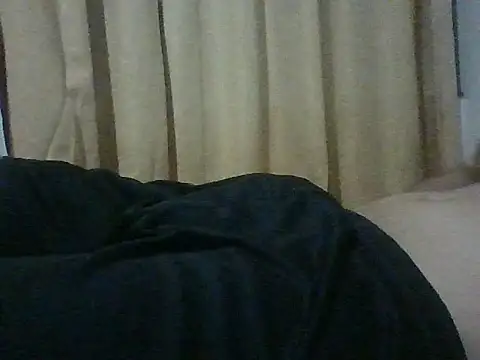 Juan2323hot online show from November 2025 02:32:01 AM