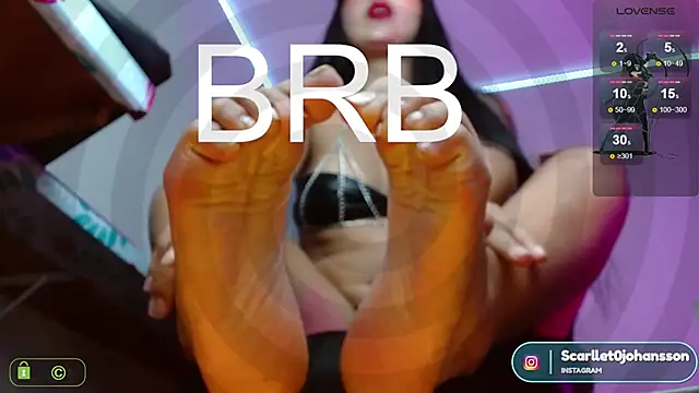 Snapshot of Miss_scarllet_ chatting on January 2025 02:08:02 AM Miss scarllet online show from January 2025 02:08:02 AM