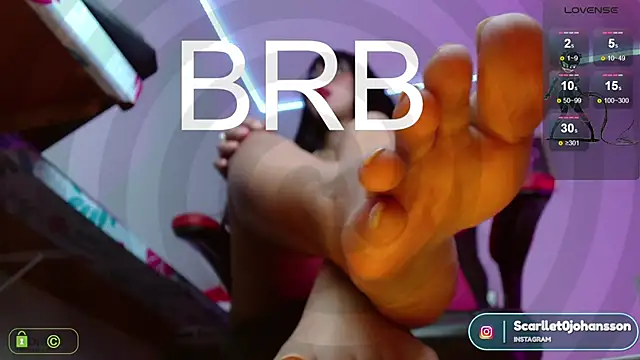 Snapshot of Miss_scarllet_ chatting on January 2025 01:09:01 PM Miss scarllet online show from January 2025 01:09:01 PM