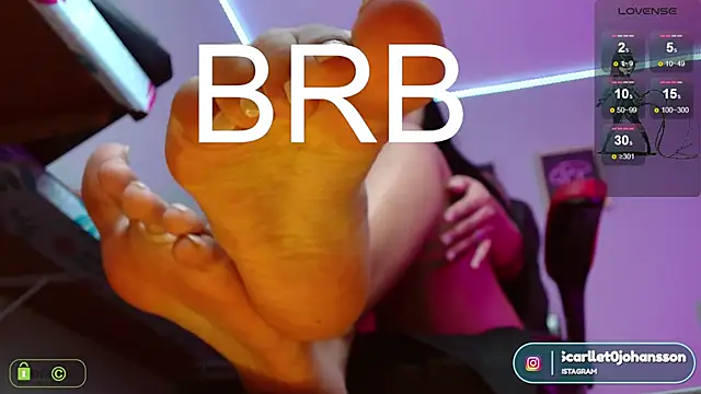 Snapshot of Miss_scarllet_ chatting on January 2025 01:10:01 PM Miss scarllet online show from January 2025 01:10:01 PM